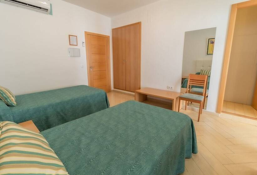 בית מלון כפרי Kika