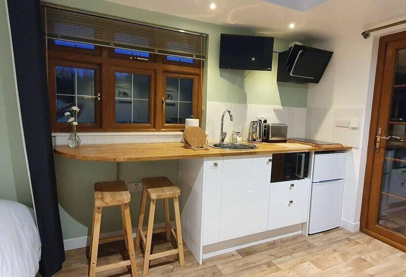 호텔 La Al Lodge In Kendal, Gateway To The Lakes