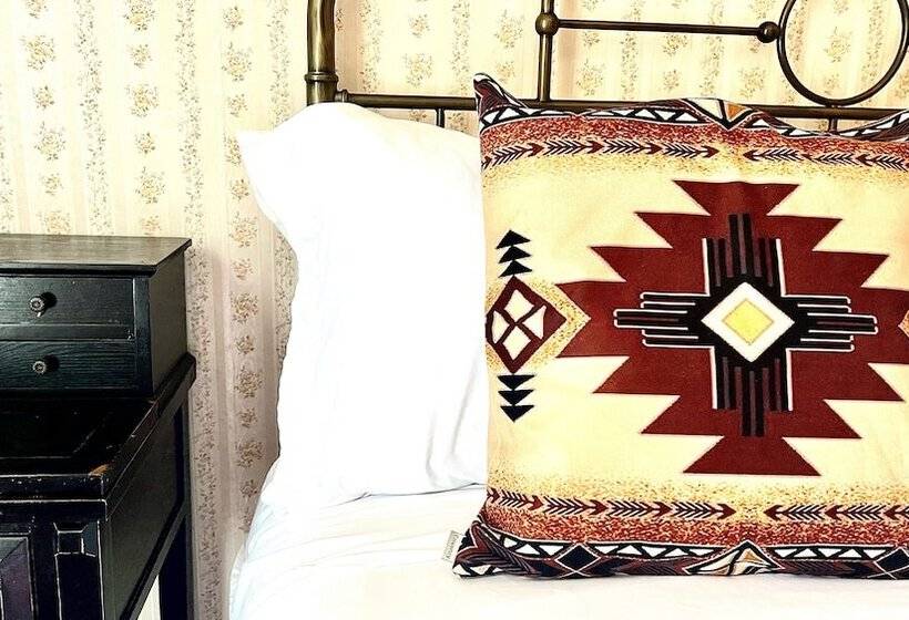 فندق La More At The Bisbee Inn