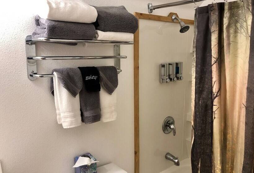 فندق Lodge Suites