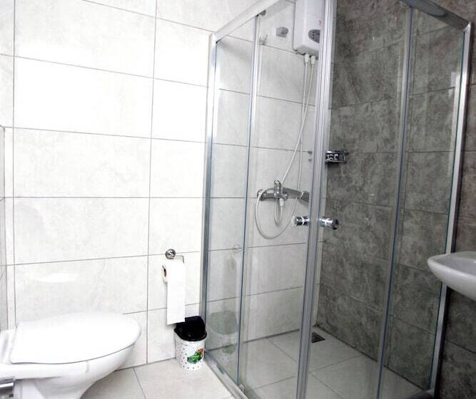 בית מלון כפרי Lofts Alanya Luna