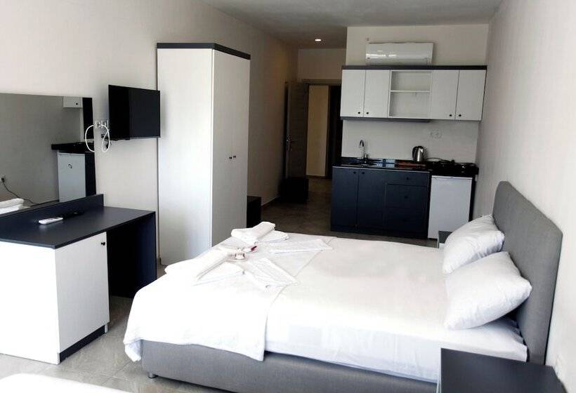 בית מלון כפרי Lofts Alanya Luna