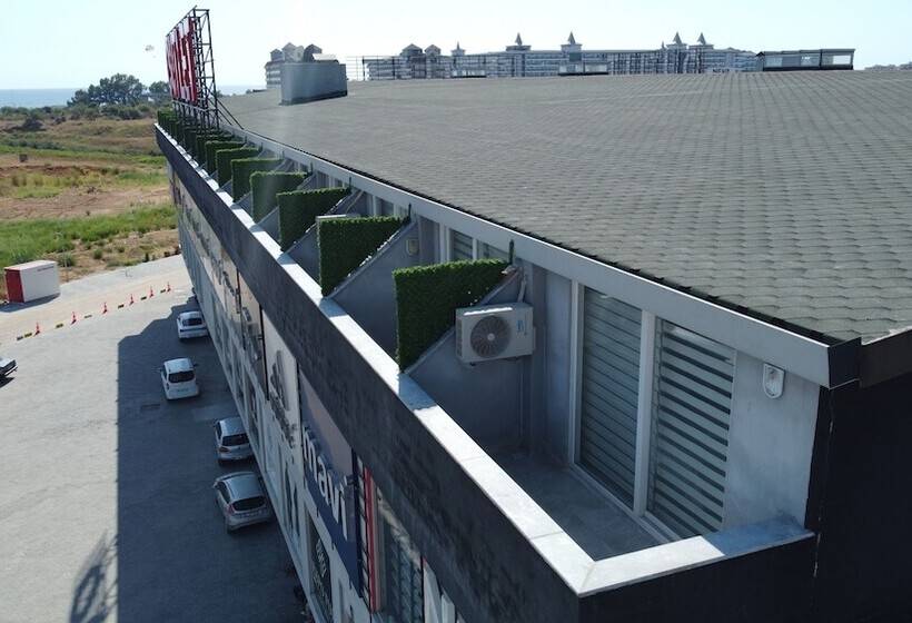 בית מלון כפרי Lofts Alanya Luna