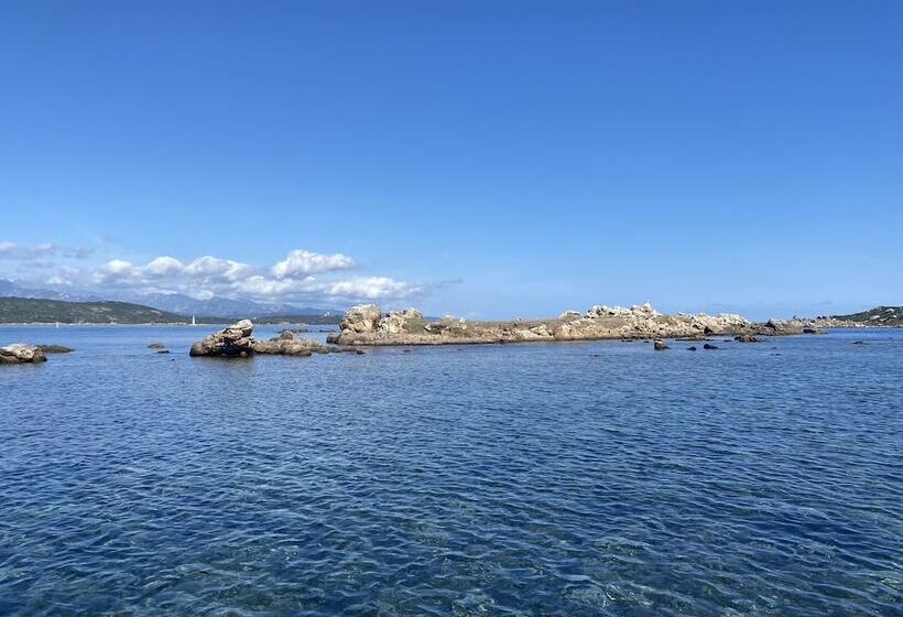 בית מלון כפרי Maranatha Porto Vecchio