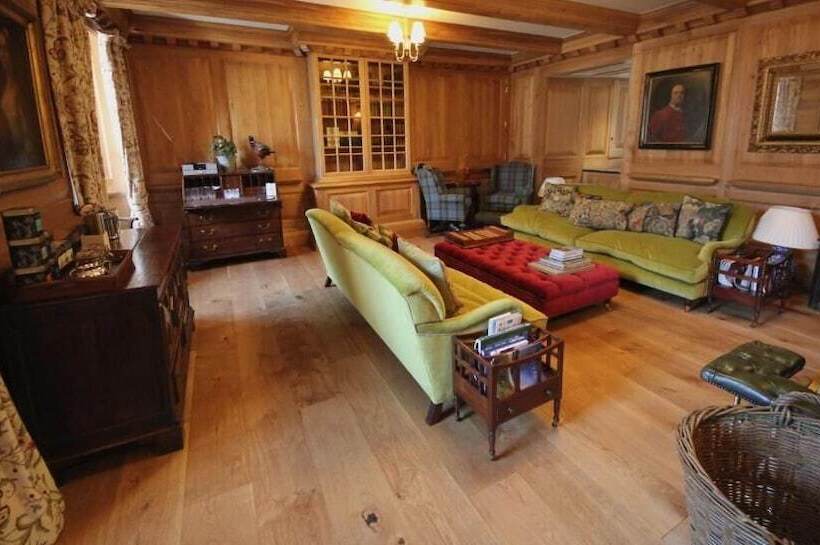 Отель Mingary Castle Restaurant With Rooms