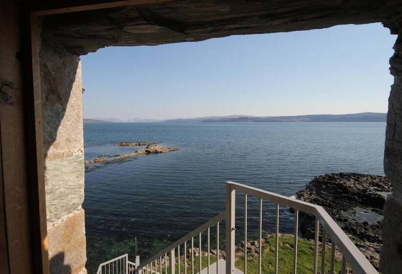 Отель Mingary Castle Restaurant With Rooms