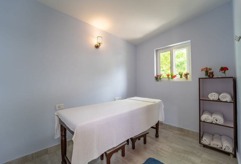 בית מלון כפרי Neer Ganga Resorts