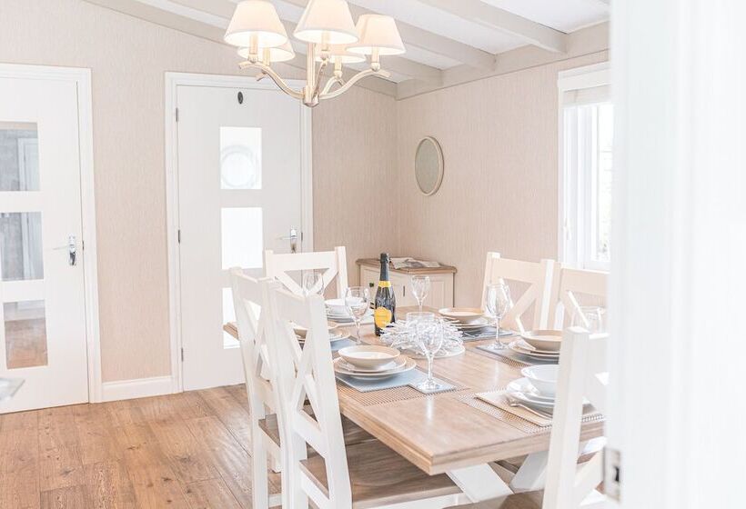 בית מלון כפרי North Lodge