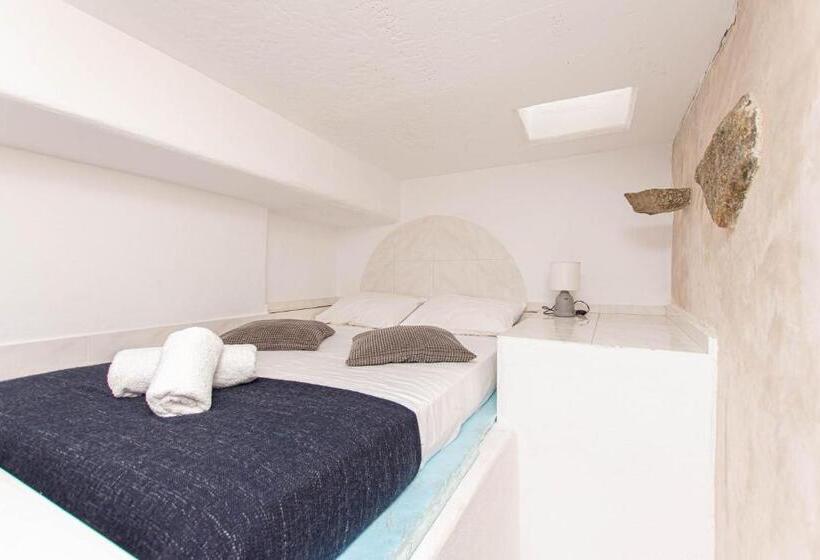 호텔 Peristeronas Village