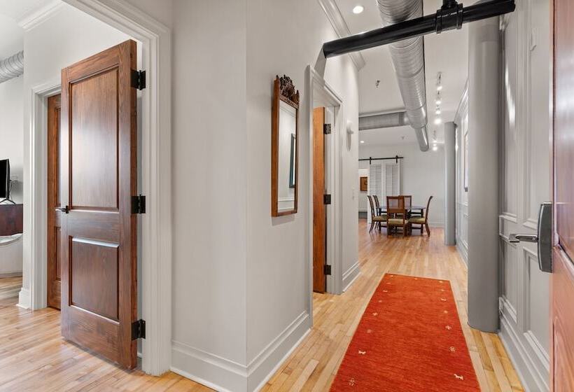 酒店 The Kress Brunswick