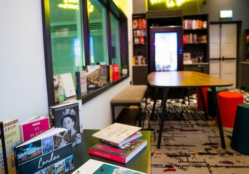 فندق The Wesley Camden Town