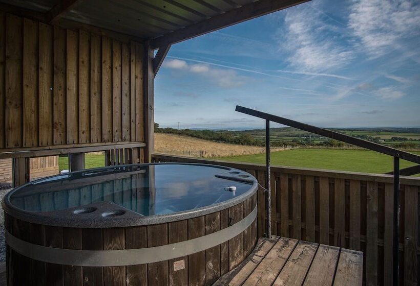 فندق Three Cliffs Glamping Tent   Llangennith