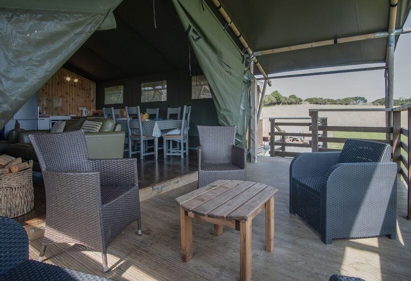 فندق Three Cliffs Glamping Tent   Llangennith