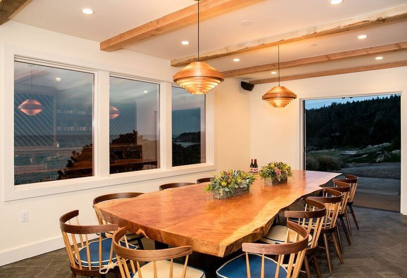 酒店 Timber Cove Resort