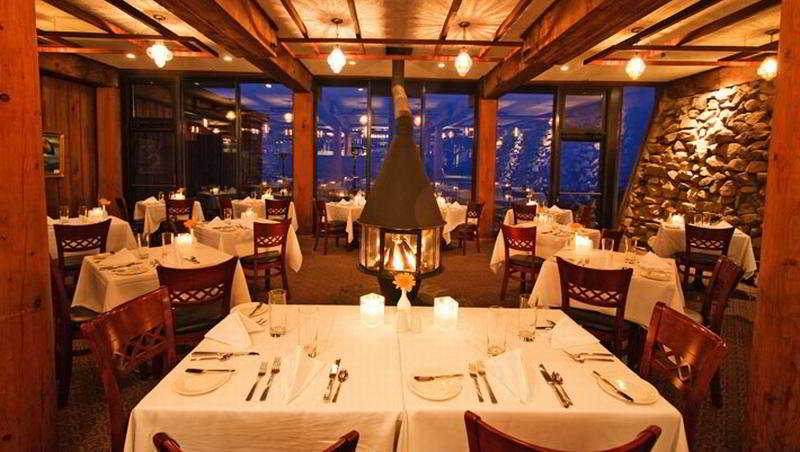 酒店 Timber Cove Resort