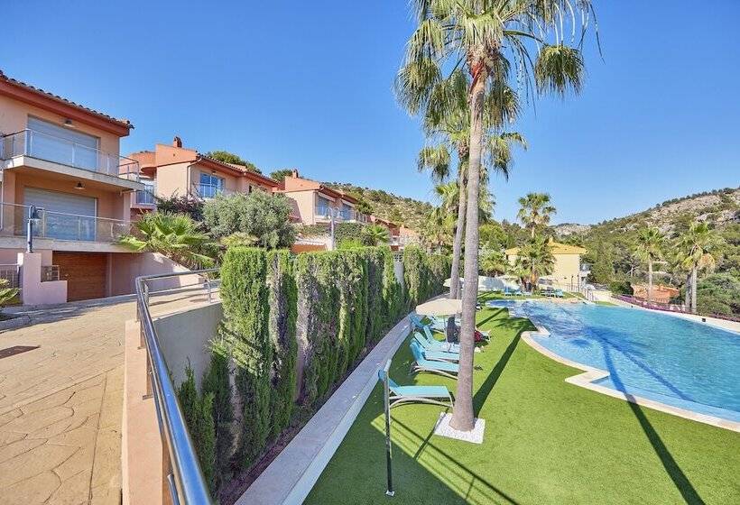 호텔 Universal Aquamarin Beach Houses