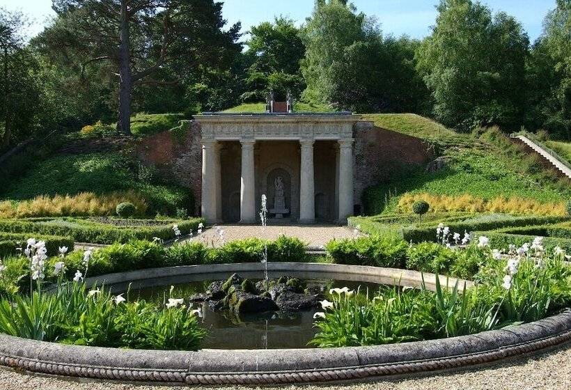 Отель Wotton House