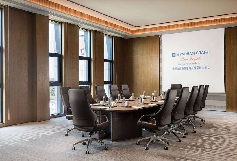 호텔 Wyndham Grand Plaza Royale Xiangai Mountain Fuzhou