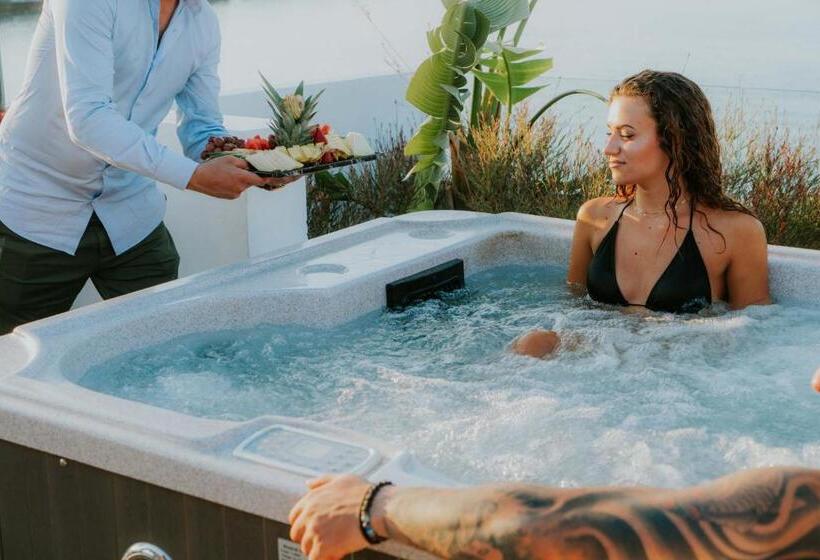 Kahlua Sea View Suites