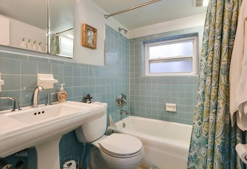 La Casita By Avantstay Steps To Duval Street In Key West! Month Long Stays Only