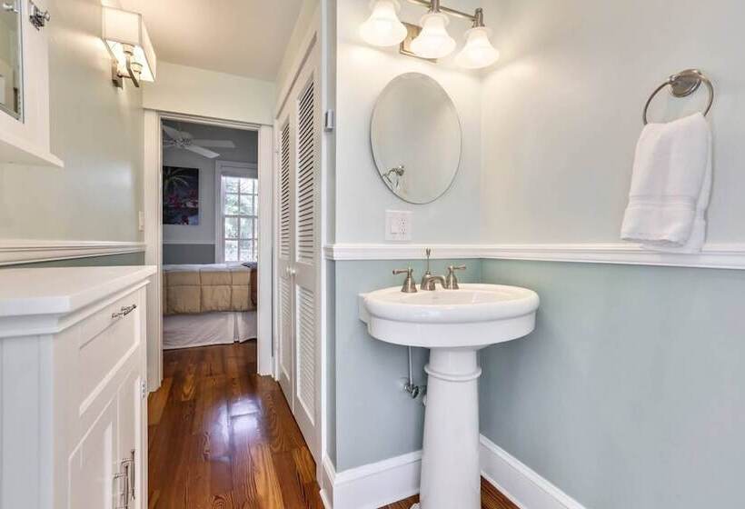 Lazy Gecko By Avantstay Walk To Duval St In Key West! Month Long Stays Only