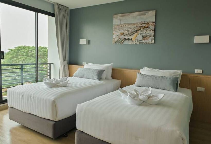 Le Lert Hotel Ratchaburi