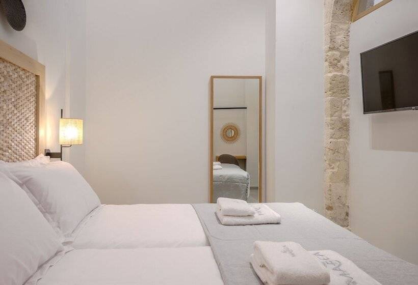 Marea Boutique Suites