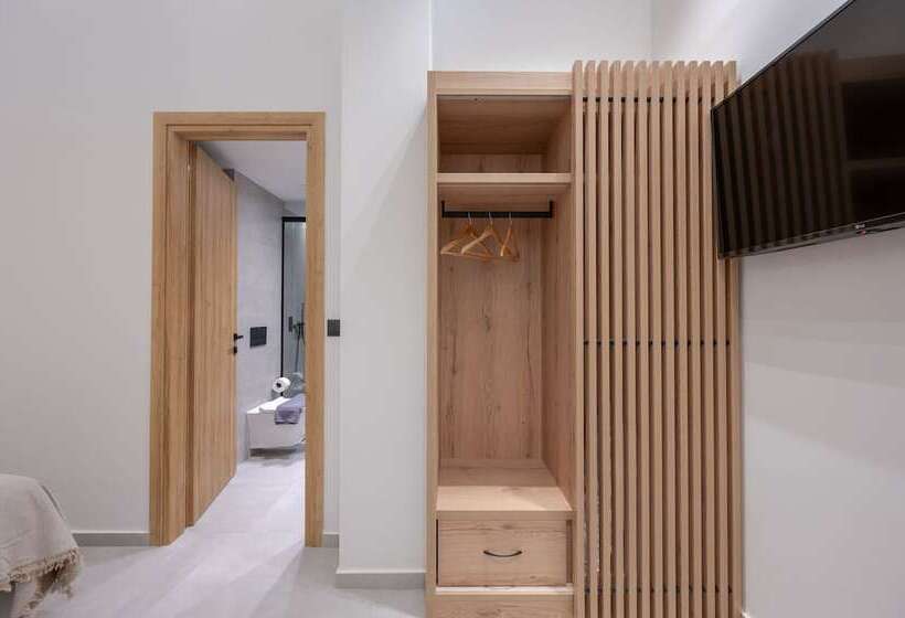 Marea Boutique Suites