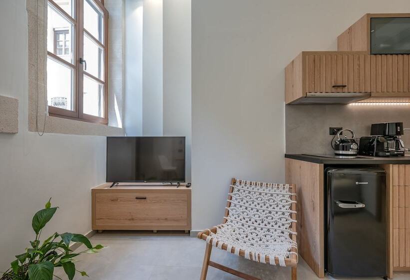 Marea Boutique Suites