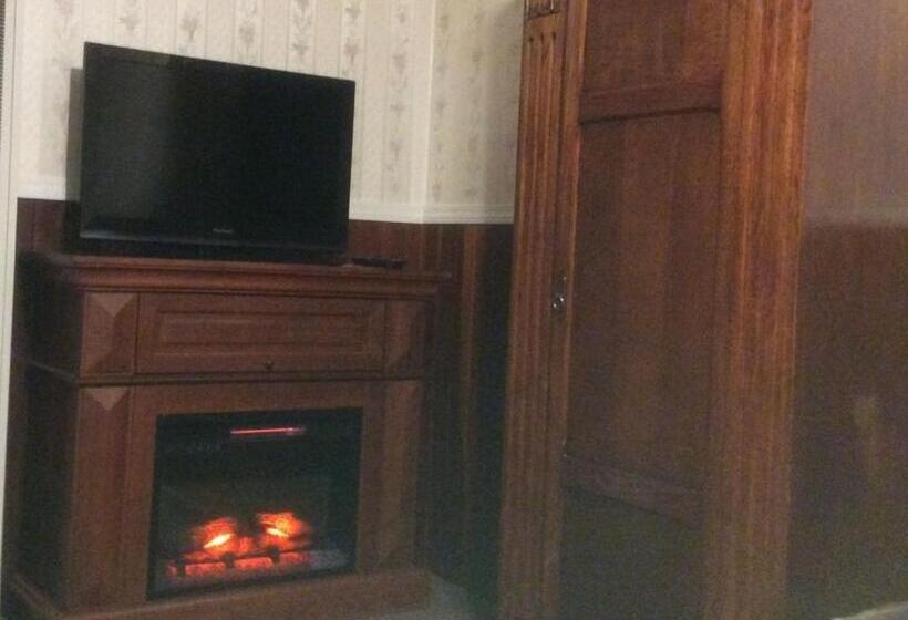 Miranda Gardens Resort