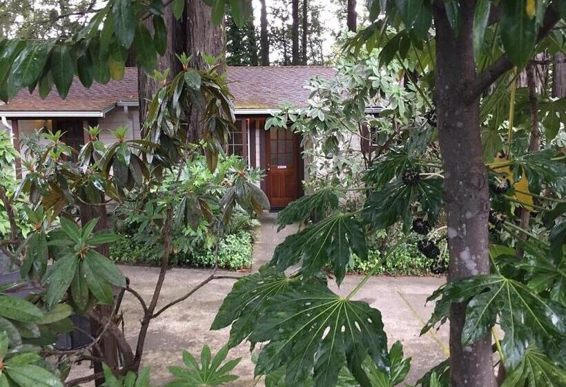 Miranda Gardens Resort