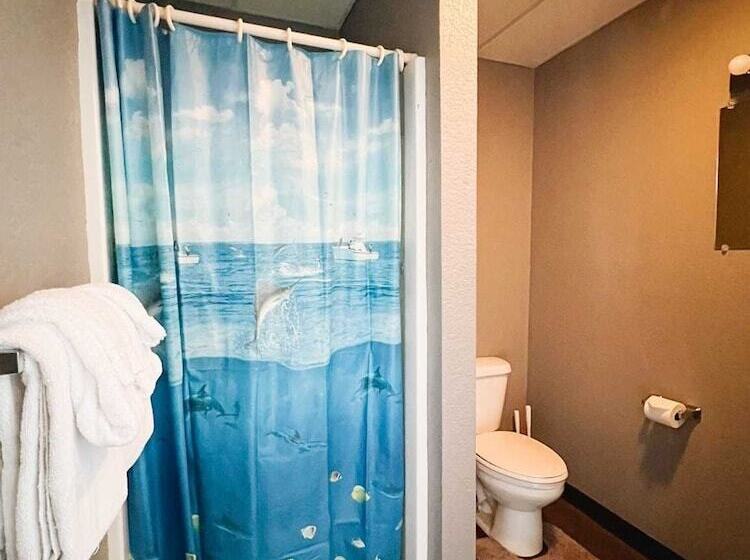 فندق على الطريق Beaver Dam Dive Shop And Resort