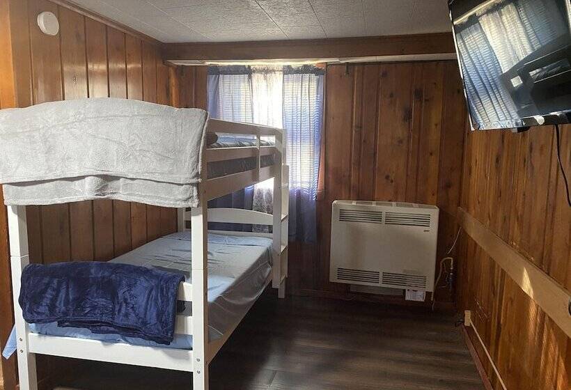 모텔 Fireside Lodge