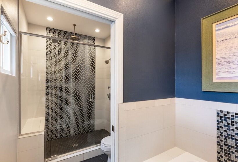 Pelican Retreat By Avantstay 5 Mins To Beach Pet Friendly W/ Pool & Bbq!