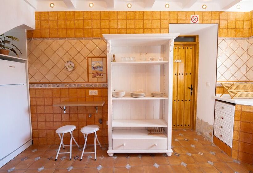 بنسيون Casa Alegría