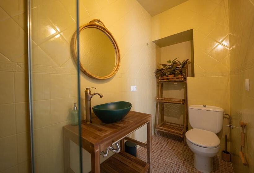 بنسيون Casa Alegría