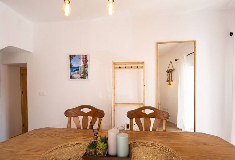 بنسيون Casa Alegría