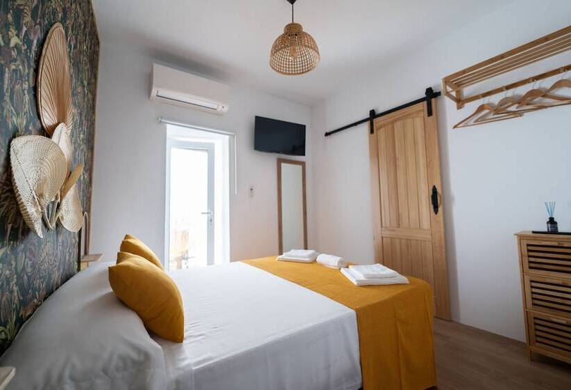 بنسيون Casa Alegría