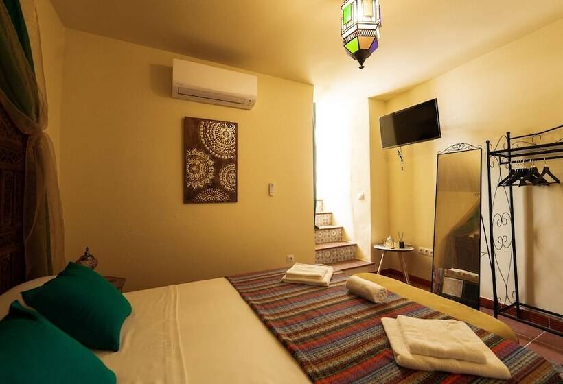 بنسيون Casa Alegría