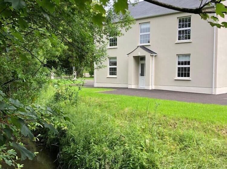 膳宿费 Garden House