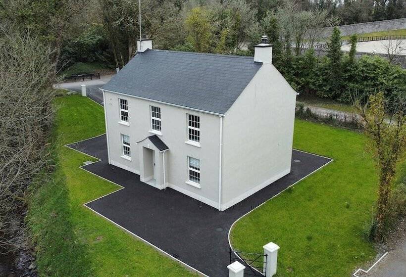 פנסיון Garden House