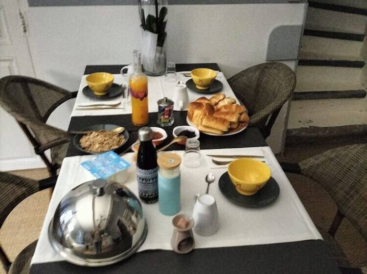 بنسيون Les Chambres De La Villa Eugénie