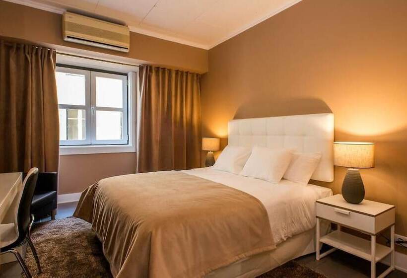 پانسیون Ph Downtown Suites