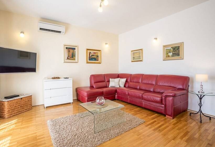 بنسيون Villa Dalmatica