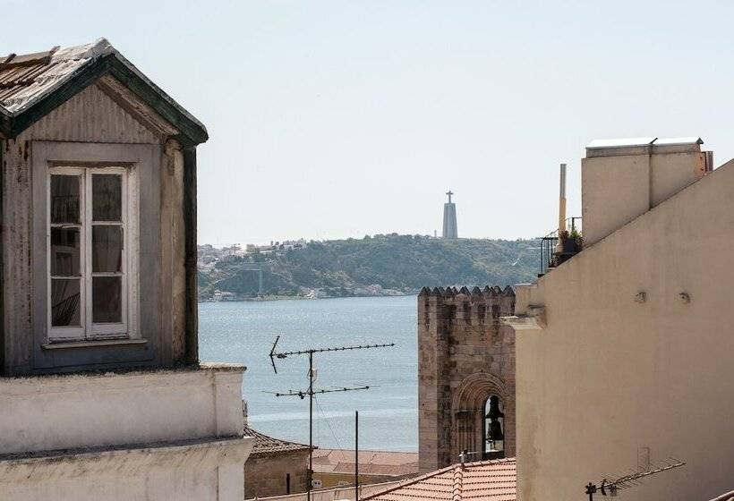 Portas Do Teatro Apartments