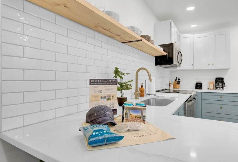 Red Maple By Avantstay Walk To Folly Beach