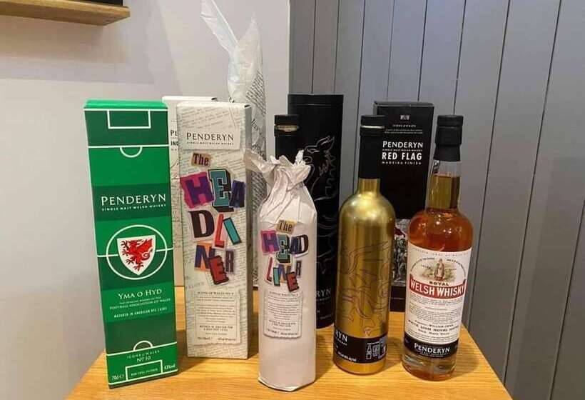 إقامة 2 Bed Cottage Close To Bike Park Wales & Penfan