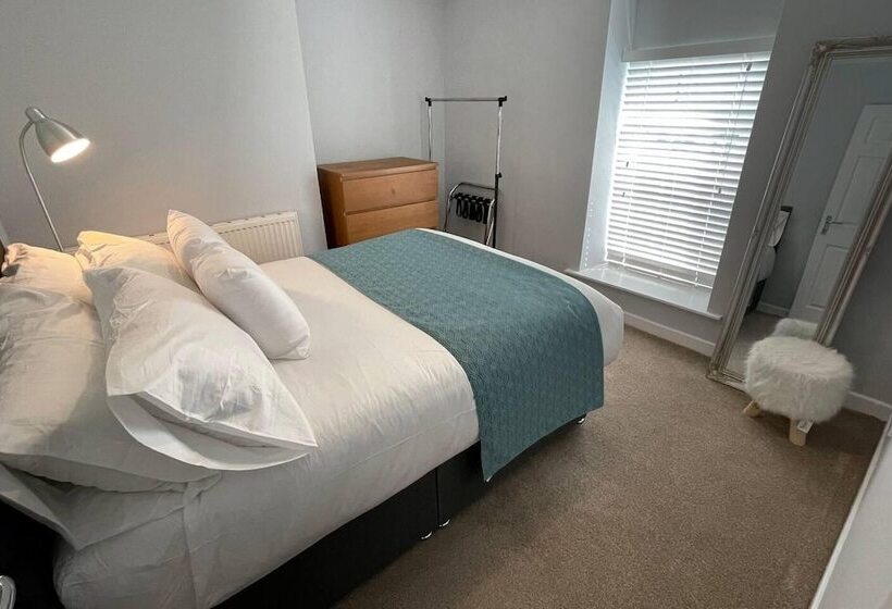 إقامة 2 Bed Cottage Close To Bike Park Wales & Penfan