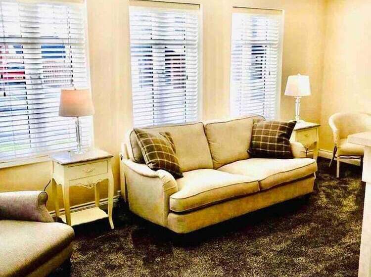 إقامة 3 Bed House In Armagh City