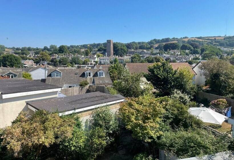 إقامة Beautiful, Spacious 4 Bed House In Brixham